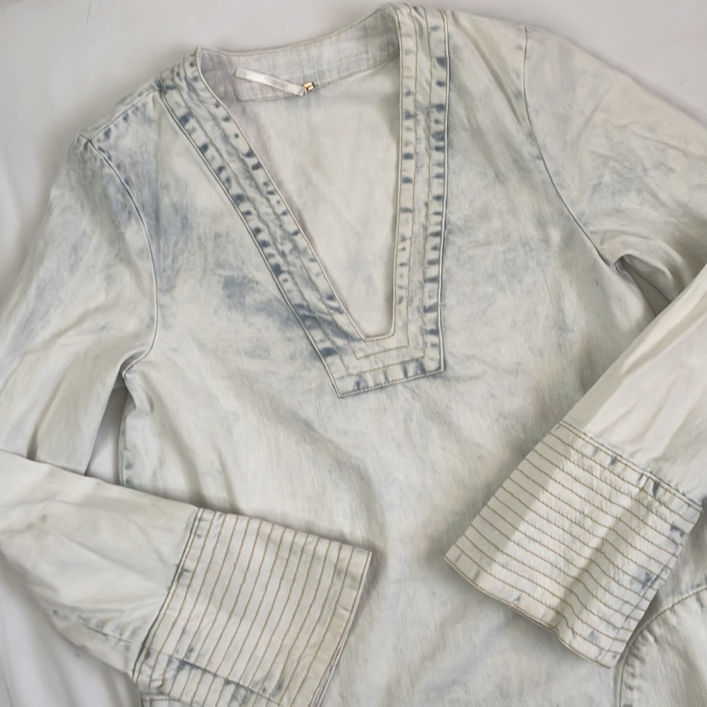 Free People Tie-Dye V-Neck Top in Blue and White